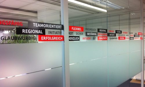 quehl_praxisschilder_sichtschutzfolie