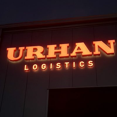 quehl_3d_leuchtbuchstaben_logo_urhan_eisenberg