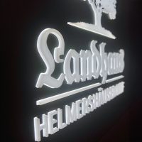 quehl_forum_werbepylone_3d_buchstaben