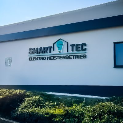 quehl_led_3d_logo_werbeanlage_smartec