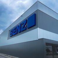 quehl_leuchtbuchstaben_3d_buchstaben_benz