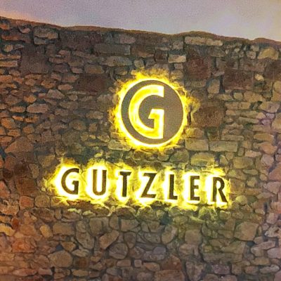 quehl_leuchtwerbung_gulzer