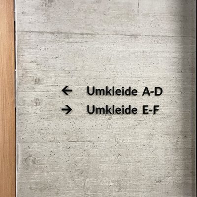 quehl_wegeleitsysteme_buchstaben_ideen