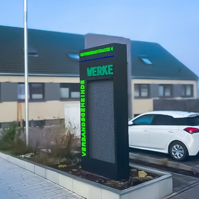 quehl_werbepylonen_lichtwerbung_verbandsgemeinde_goellheim